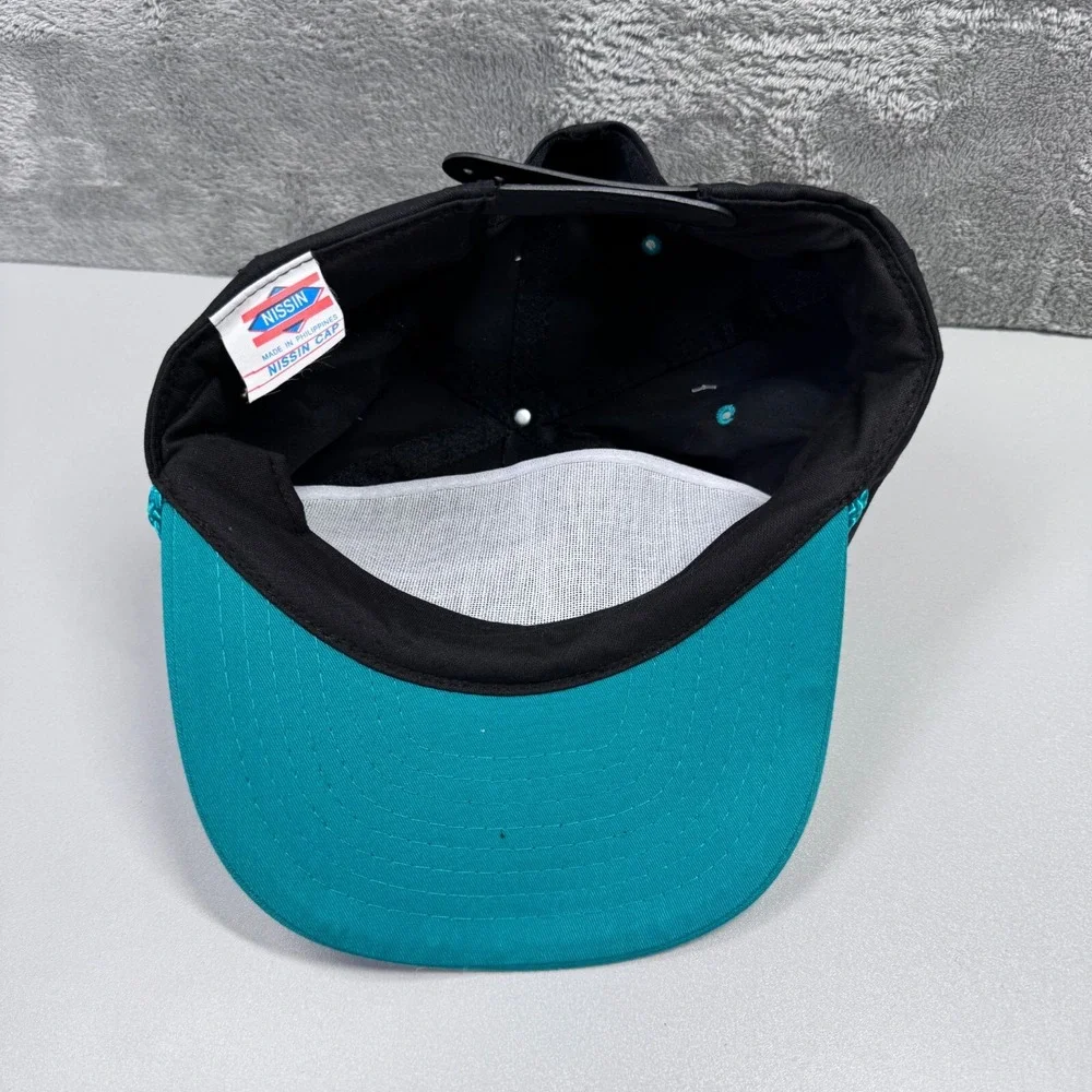 Vintage Heilig Meyers Furniture Embroidered Snapback Hat Black Teal Nissin Cap